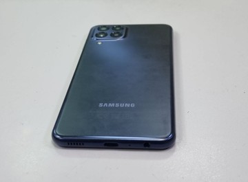 Б/у Мобільний телефон Samsung galaxy m33 5g sm-m336b 6/128gb 01-200996888