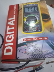 Digital dt9205a