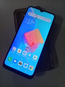 Б/в Мобільний телефон Tecno spark go 2022 kg5m 2/32gb 01-201002994