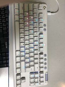 Б/в Клавіатура Logitech g713 tkl rgb gx linear off-white 01-201020439