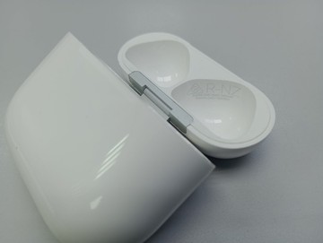 Б/в Навушники Apple airpods 4 01-201020467