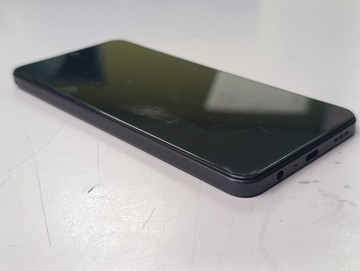 Б/в Мобільний телефон Oppo a3 4g 6/128gb 01-201025340