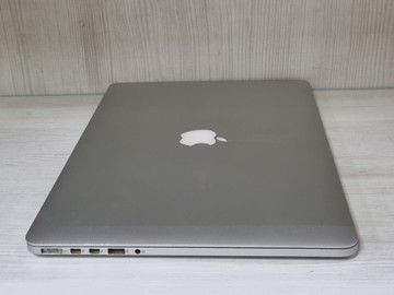 Б/в Ноутбук Apple macbook pro/ a1398/core i7 2.4hgz/ram8gb/ssd256gb/intel hd4000 01-200979092
