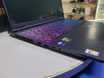 Б/в Ноутбук Acer 16/core ultra 7 255hx ddr5/32gb ddr5/ssd 1000 gb/rtx 5060 8gb 01-201052398