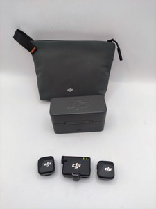 Б/в Мікрофон Dji mic mini 2tx + 1rx + charging case 01-201101381