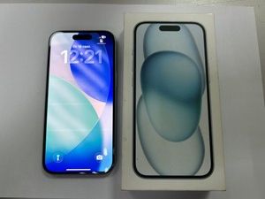 Б/в Мобільний телефон Apple iphone 15 128gb 01-201090434