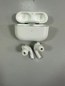 Б/в Навушники Apple airpods pro 2nd generation with magsafe charging case usb-c 01-201156887