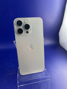 Б/в Мобільний телефон Apple iphone 15 pro max 256gb 01-201153974