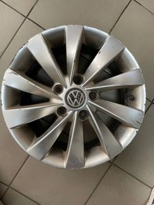 Б/в Автомобільні диски Volkswagen r15 01-200478670