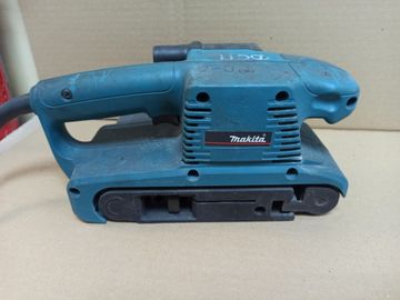01-200604824: Makita 9910