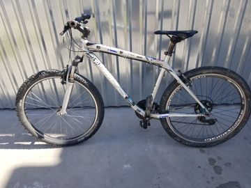 01-200609603: Specialized 26" алюміній без назви