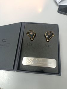 01-200632896: Fiio m11s / kz zas