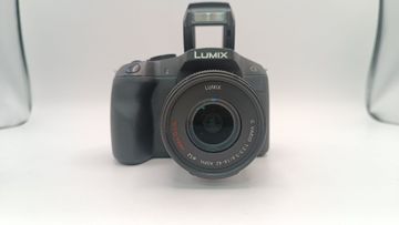 01-200602459: Panasonic lumix dmc-g6 + 14-42mm