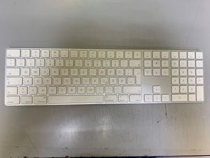 01-200773935: Apple magic keyboard with numeric keypad