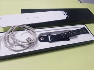 01-200784007: Apple watch se gps 40mm aluminum case a2351