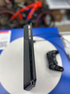 01-200759374: Sony playstation 4 slim 500gb