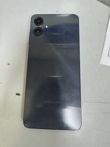 01-200795189: Samsung galaxy a06 4/128gb