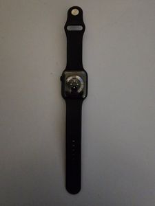 01-200796037: Apple watch series 8 gps 45mm aluminum case