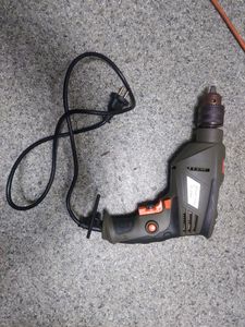 Б/в Дриль ударний Энергомаш ду-21900 900вт 01-200811401