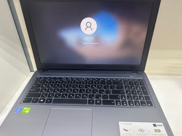 Asus 15/pentium n5000 ddr4/4gb ddr3/hdd 5000 gb/geforce mx110 2gb