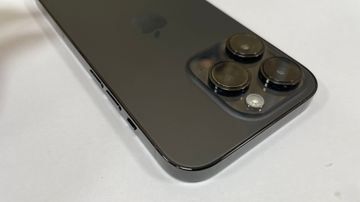 Б/в Мобільний телефон Apple iphone 14 pro 128gb 01-200777897