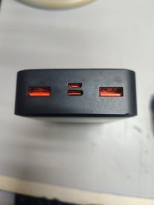 Б/у Повербанк Baseus bipow pro digital display 20w 10000mah ppbd040105 01-200833439