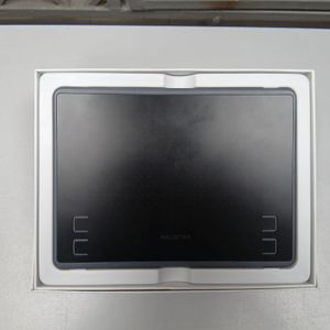 Б/в Графічний планшет Huion inspiroy h430p 01-200825344