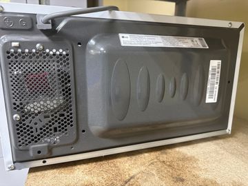 Б/у Микроволновая печь Lg ms2042dy 01-200844525