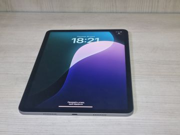 Б/в Планшет Apple ipad pro 11 2022 wi-fi 128gb 01-200859559