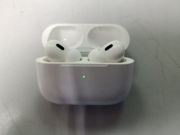 Б/в Навушники Apple airpods pro 2nd generation with magsafe charging case usb-c 01-200859135