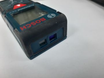 Б/у Лазерный нивелир Bosch glm 40 professional 01-200860383