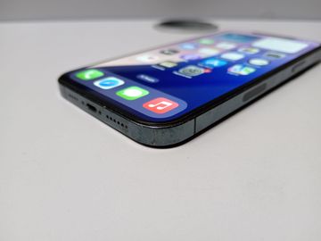 Б/в Мобільний телефон Apple iphone 12 pro max 256gb 01-200861936