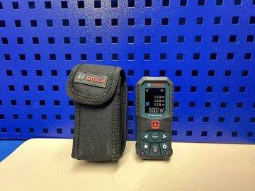 Б/у Лазерный нивелир Bosch glm 50-22 01-200862706