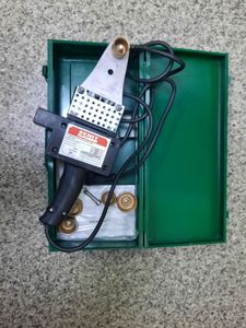 Б/в Паяльник для труб Зенит зпт-850 01-200868944