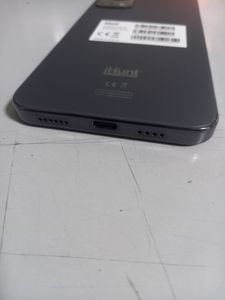 Б/в Мобільний телефон Ihunt s24 xtreme 6/256gb 01-200873639