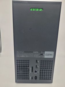 Б/у Игровая приставка Microsoft xbox series x 1tb 01-200874873