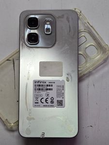 Б/у Мобільний телефон Infinix hot 50i 4/128gb 01-200886779