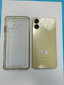 Б/в Мобільний телефон Samsung galaxy a06 4/128gb 01-200890549