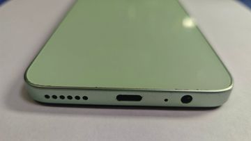 Б/в Мобільний телефон Zte blade a35 2/64gb 01-200893935