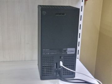 Б/в Ігрова приставка Microsoft xbox series x 1tb 01-200836058