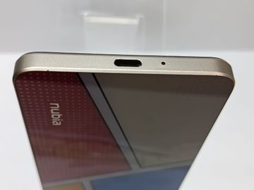 Б/у Мобільний телефон Zte nubia music 4/128gb 01-200892833