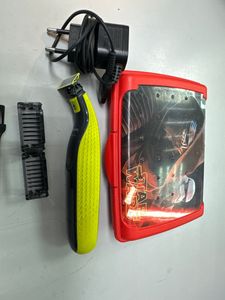 Б/у Электробритва Philips oneblade qp2520/20 01-200899753
