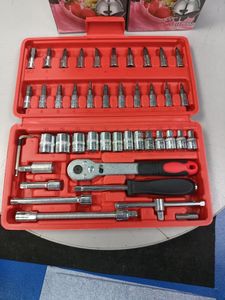 Б/в Набір автоінструментів New Tools 46 шт 16-000271947