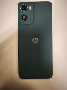 Б/в Мобільний телефон Motorola moto g06 4g 4/64gb 01-200900316