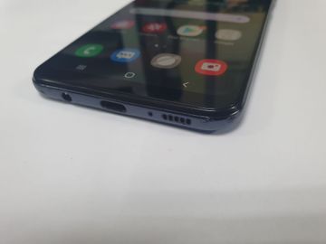 Б/в Мобільний телефон Samsung galaxy a50 6/128gb 01-200903698