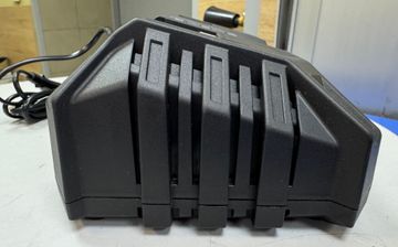 Б/у Зарядний пристрій для електроінструменту Parkside pdslg 20 a1 01-200903367