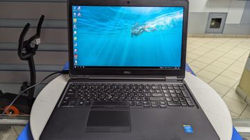 Dell 15/core i7 5600u ddr3/8gb ddr3/hdd *відсутній/ssd 256 gb/geforce 840m