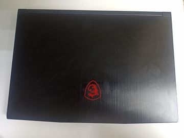 Б/в Ноутбук Msi 15/core i5-10500h ddr4/16gb ddr4/hdd *відсутній/ssd 512 gb/geforce gtx1650 max-q 4gb 01-200910294