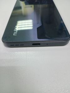 Б/у Мобільний телефон Zte nubia neo 3 5g 8/256gb 01-200913285