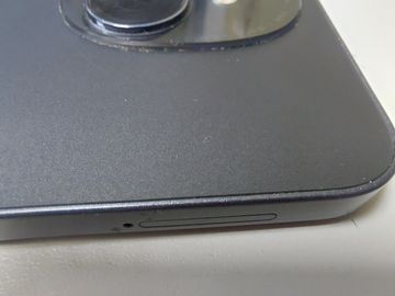 Б/в Мобільний телефон Tecno spark go 1 kl4 4/128gb 01-200913741